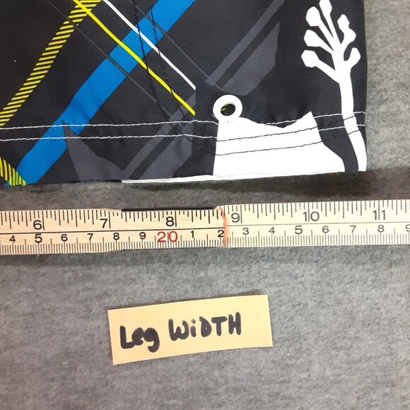 OP Youth Swim Trunks Size XL (14-16) Drawstring Mesh Beach Vacation Pool Pocket - Picture 5 of 10